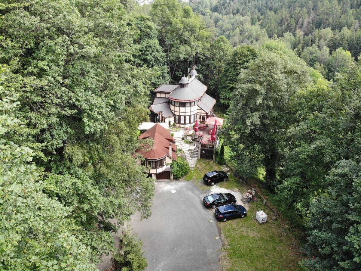 Penzion a Restaurace Belveder Jáchymov Exteriér fotografie