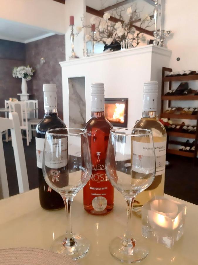 Penzion a Restaurace Belveder Jáchymov Exteriér fotografie