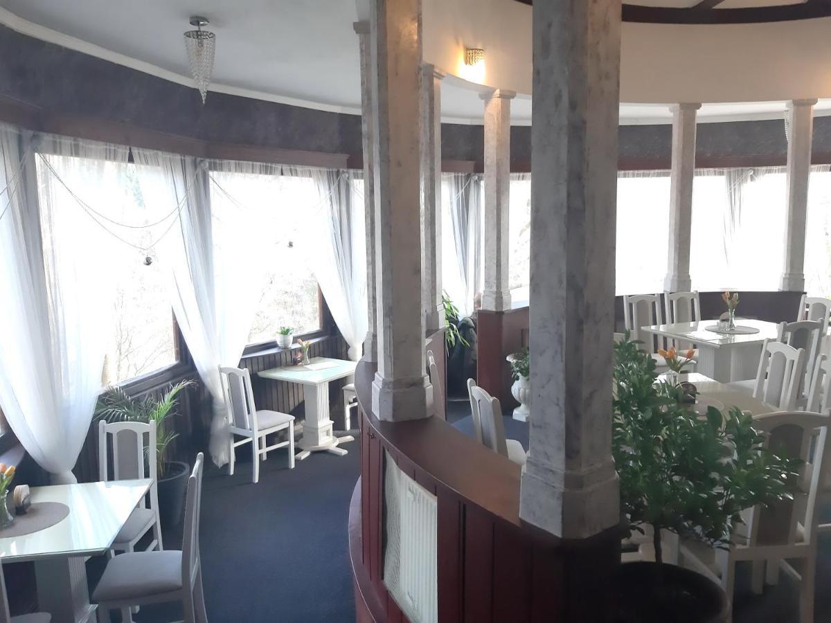 Penzion a Restaurace Belveder Jáchymov Exteriér fotografie